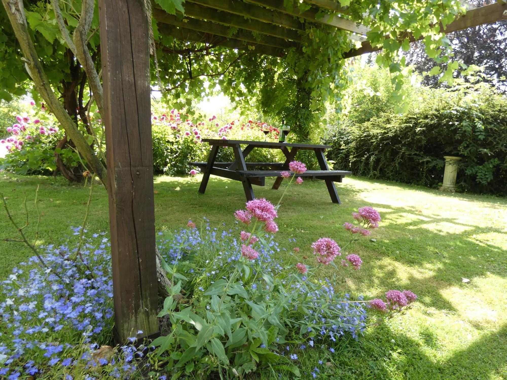 The Mount Somerton Retreat - Nr Bruton, Glastonbury, The Spectacular Wells Cathedral, Millfield School, Leonardo Helicopters, Yeovilton Εξωτερικό φωτογραφία